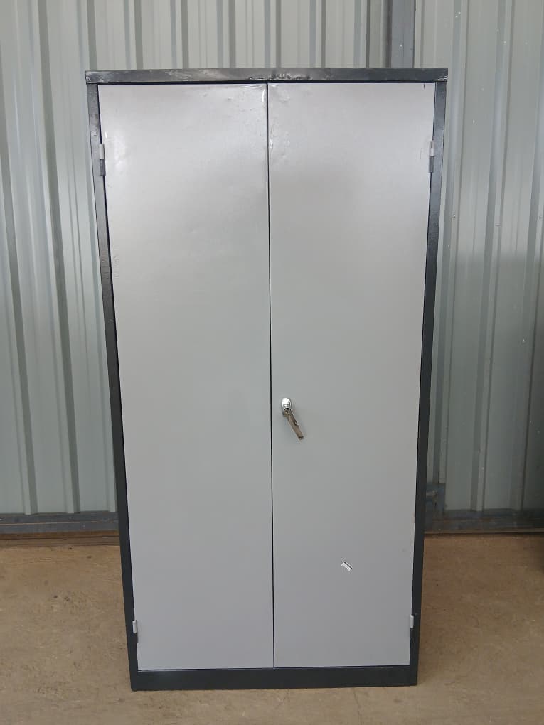2 Door Metal Cabinet